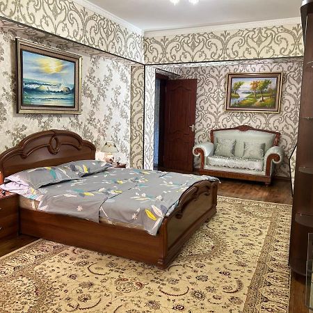 Comfort 2 Room Apartment City Center Tsum Tachkent Extérieur photo